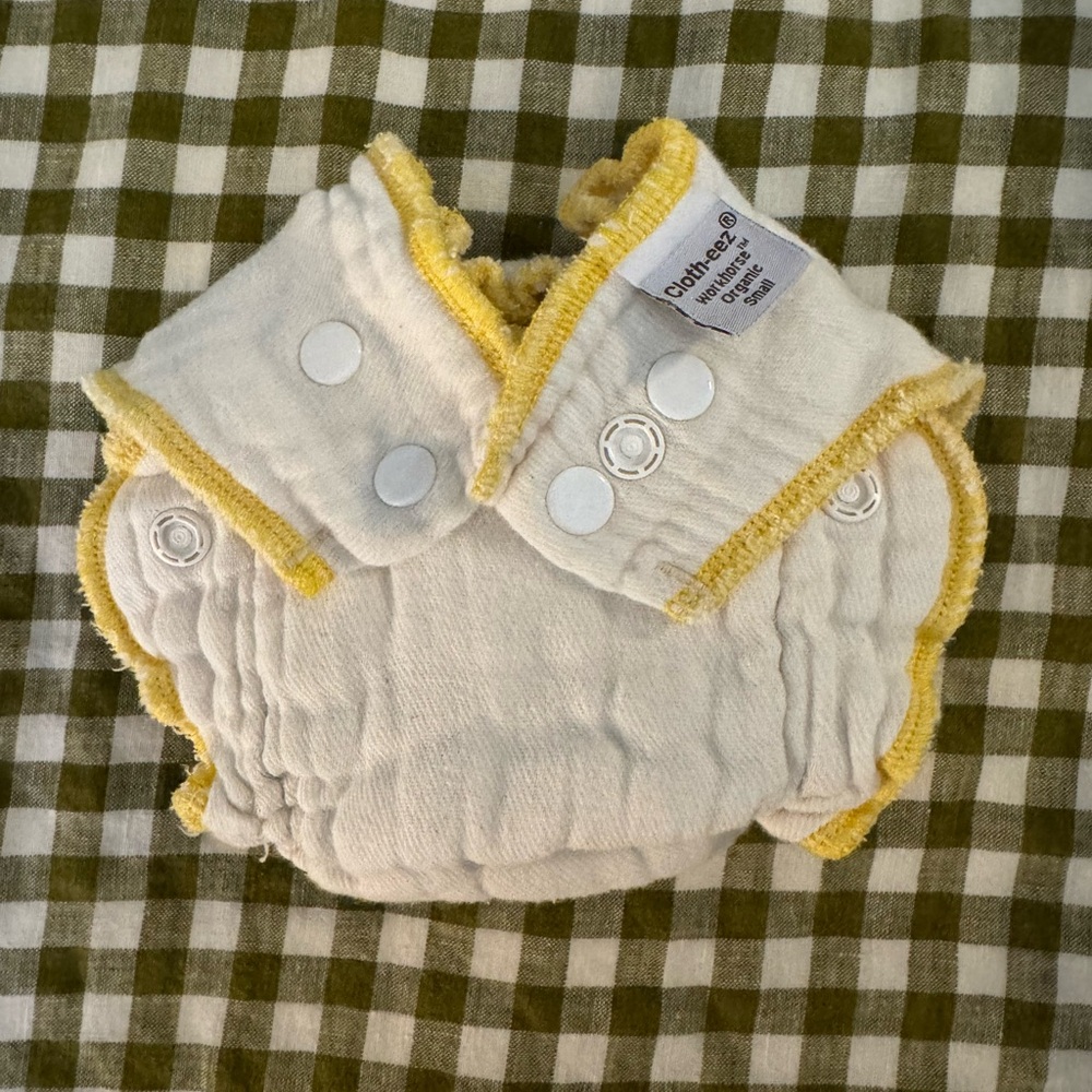 GMD Organic Unbleached Cloth-eez Workhorse Fitted Diapers